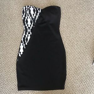 Medela symphony dress strapless dress.